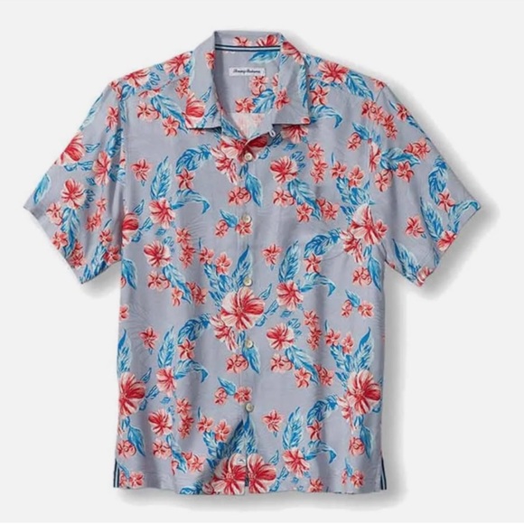 Tommy Bahama Other - NWT Tommy Bahama
Cape Hibiscus Short Sleeve Woven Camp Shirt